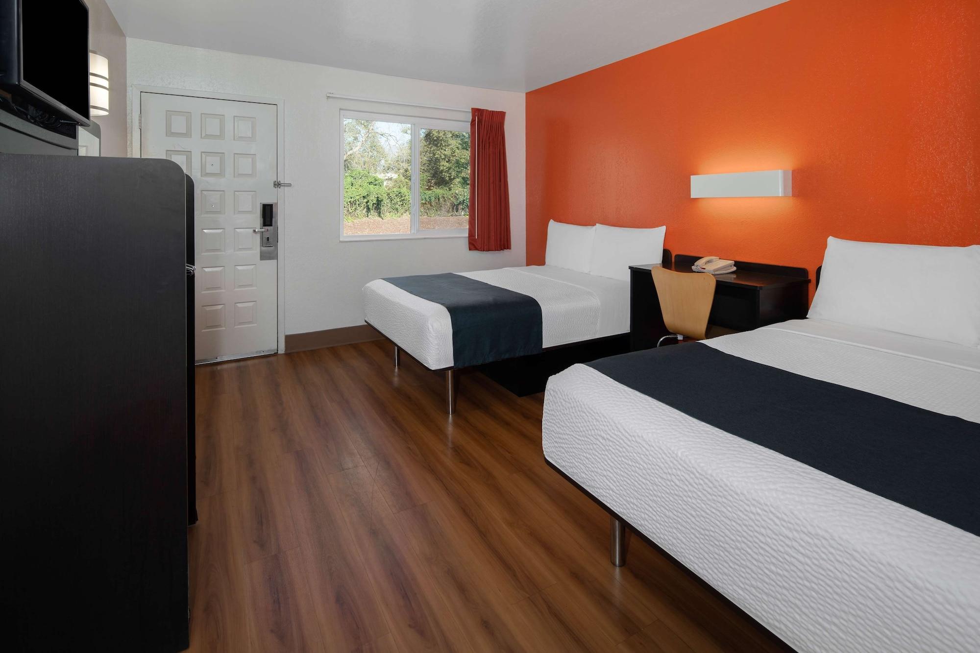 Motel 6-Carpinteria, Ca - Santa Barbara - South Екстериор снимка